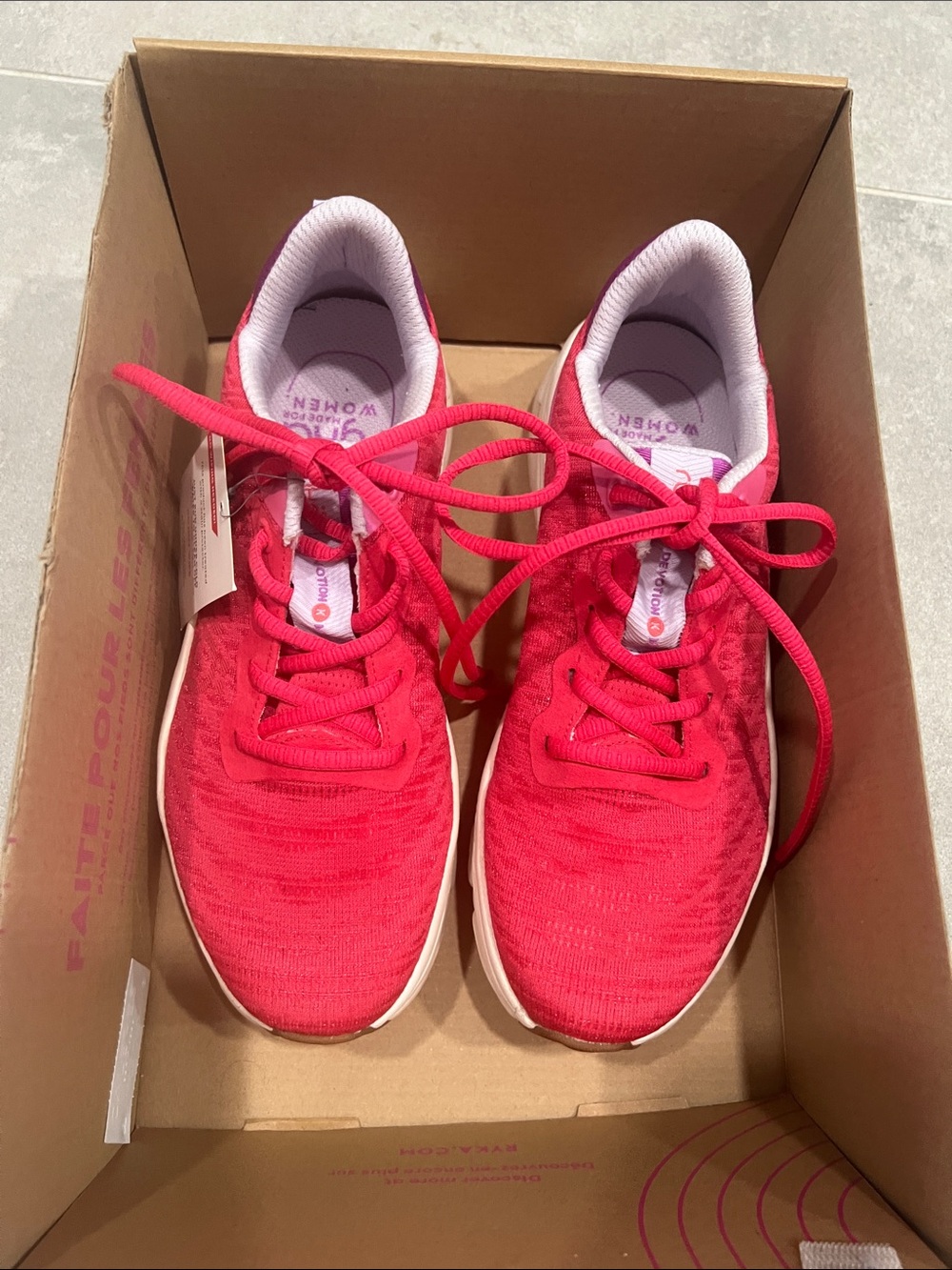 Ryka Women’s Waking Sneaker Size 6 1/2 M